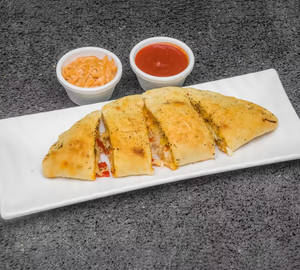 Tandoori Paneer Garlic Bread