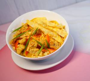 Singapore Chicken Noodles