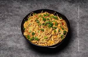 Egg chicken noodles