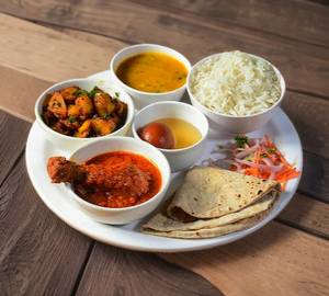 Home Style Chicken, Dal Makhani, 3 Paratha And Pickle Thali