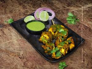 Pahari Murgh Tikka