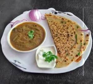 Dal Makhani Paratha