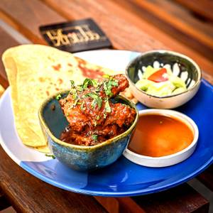 A Paratha Story (Non-Veg)