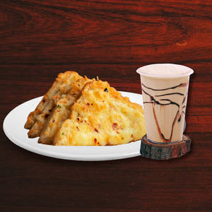 1 Cheese Garlic Bread + 1 Beverage