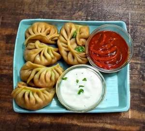 Veg Paneer Fried Momos