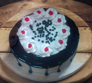 White vanilla cake