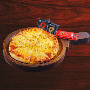 Simply Margherita Pizza