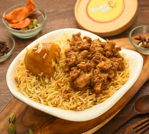 Classic Boneless Chicken Biryani [750 Ml]