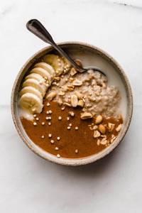 Peanut Butter Banana Oatmeal