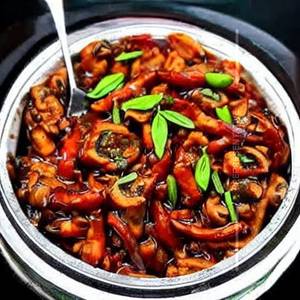 Mushroom Chilli Basil