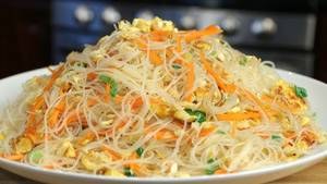 Mix rice noodles chef special