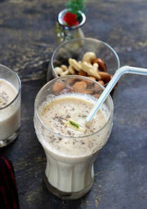 Dry Fruit Shake