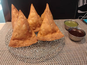 ALOO SAMOSA 5 PCS