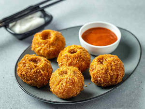 Chicken Kurkure Momos [5 pieces]
