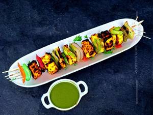 Achari Paneer Tikka