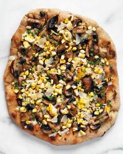 Mushroom Corn Pizza