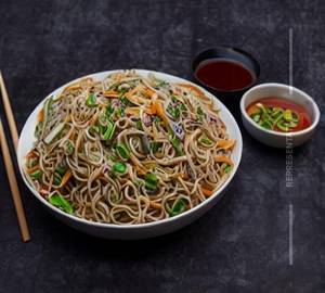 Hakka Noodles