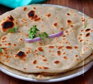 Tawa paneer paratha