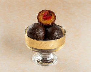 Kala Jamun 2 Pc