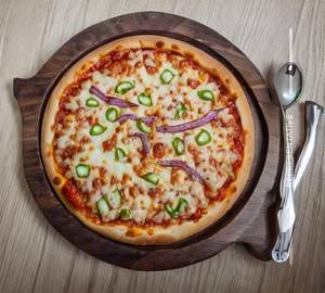 Classic Delight  Pizaa