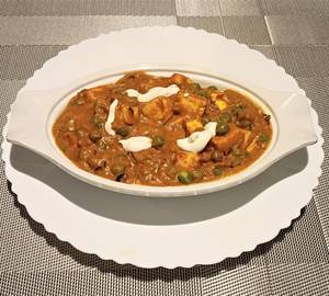Matar Paneer