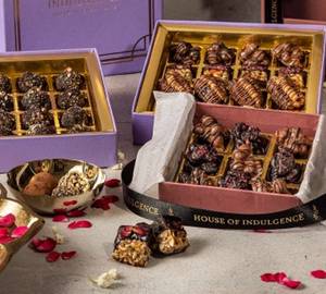 Small Chocolate Cluster Box 