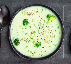 Broccoli & Almond Soup
