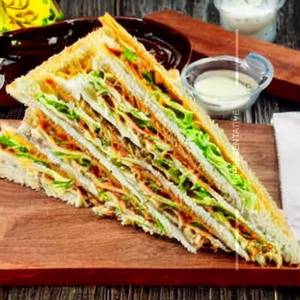 Coleslaw Sandwich