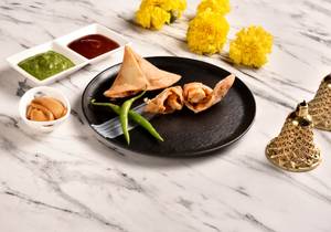 Paneer Mayonnaise Samosa