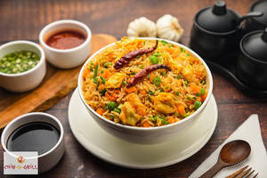 Chilli Garlic Fried Rice (egg)