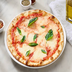 Amici Margherita Pizza