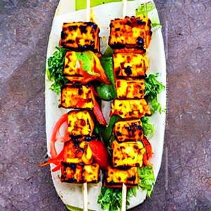 Regular paneer tikka