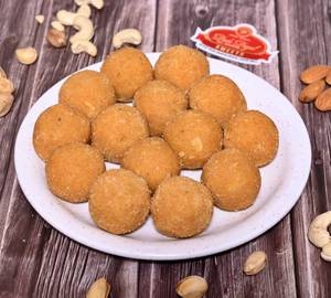 Moong Laddu (Desi Ghee)