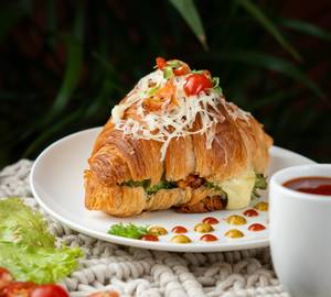 Paneer Croissant Sandwich (1Pc)