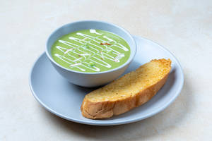 Broccoli Almond Soup