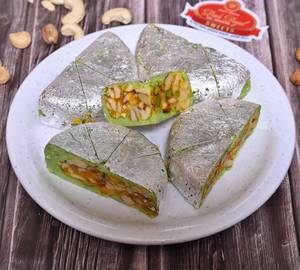 Kaju Diamond Cake