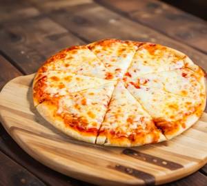 Plain Cheese Pizza
