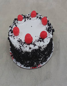 Black Forest Cake [eggless]