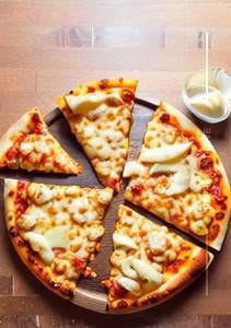 Cheese pizza