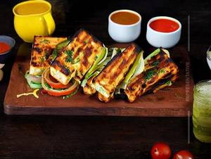 Paneer Tikka Grilled Sandwich