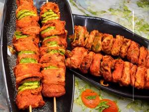 Tandoori Spring Roll