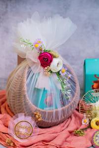 Hampers Cane Basket Fancy Assorted Small