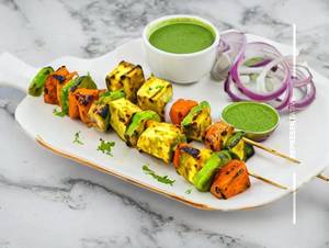Paneer Lasooni Tikka