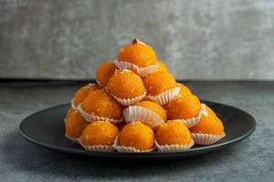 Deshi ghee mohanthal