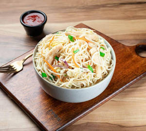 Chicken Hakka Noodles