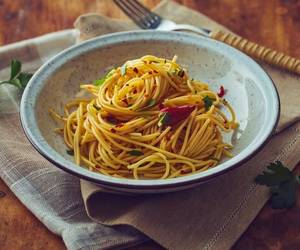 Spaghetti Aglio E Olio Veg 