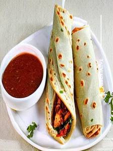 Chicken Schezwan Roll