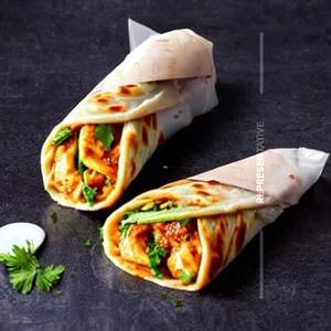 DOUBLE EGG CHICKEN ROLL