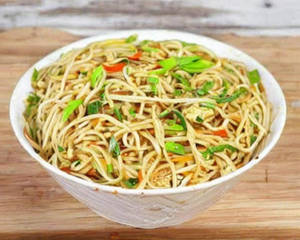 Chilli Garlic Paneer Noodles