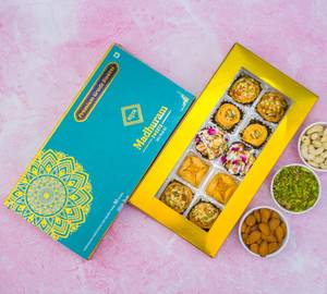 Assorted Baklava [ Box Of 10 ]
